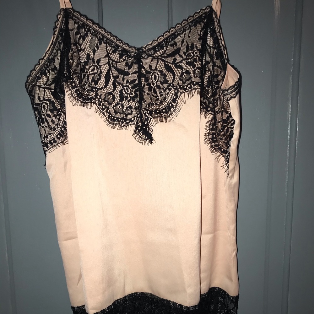Blush cami with lace